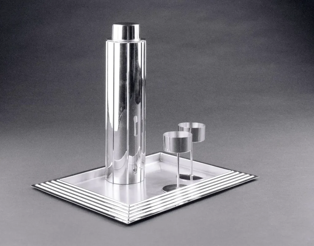 Norman Bel Geddes - Chrome-plated cocktail set (1937)