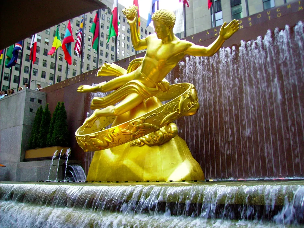 Paul Manship - Prometheus, Rockefeller Center (1936)