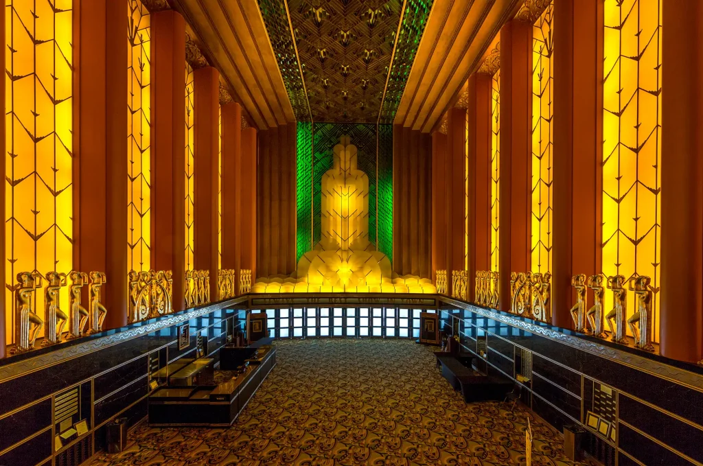 Timothy Pflueger - Paramount Theatre lobby, Oakland, California (1932)