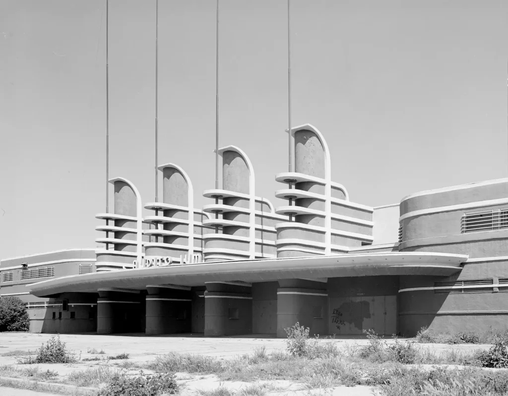 Wurdeman & Becket - Pan-Pacific Auditorium (1936)